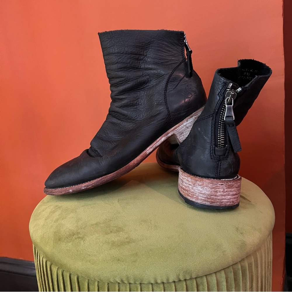 John Fluevog Black Ankle Boots with Back Zip